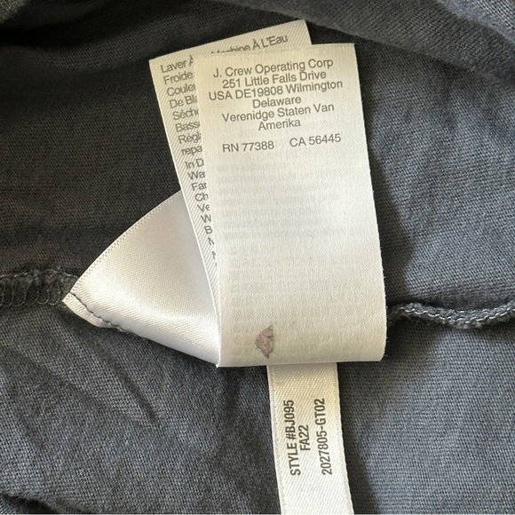 J Crew long sleeve Halloween spiderweb heart shirt, women’s XS extra small - Picture 9 of 9